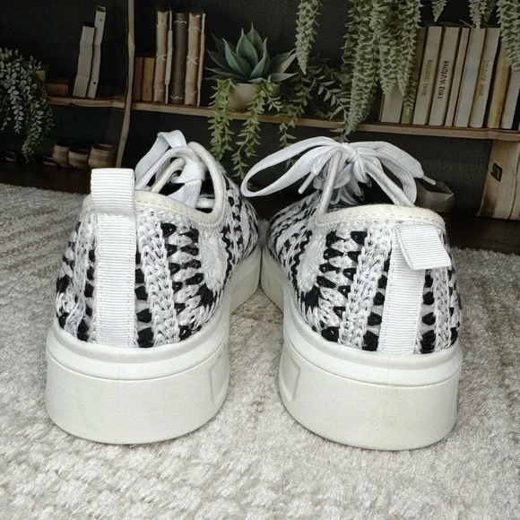 Granny Square Women's Platform Sneakers - Picture 6 of 6